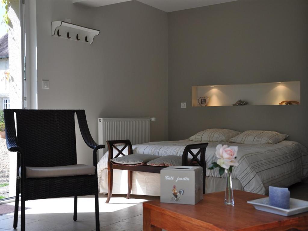 Hotel Les Marronniers Cambremer Habitación foto